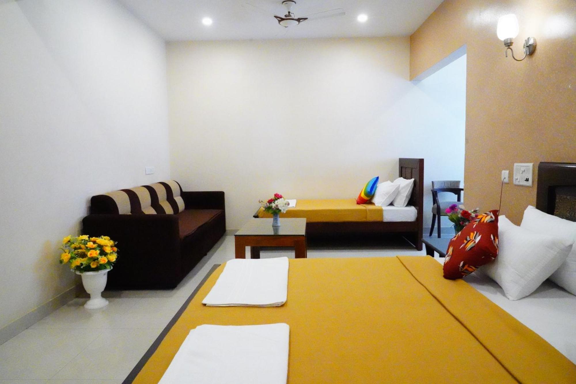 Vinayagam Residency Hotel Arcot Екстериор снимка