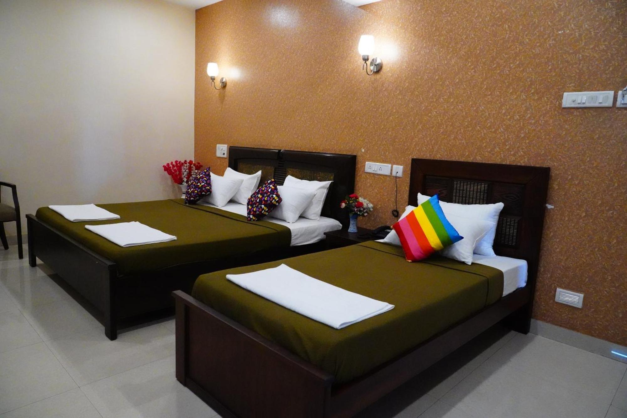 Vinayagam Residency Hotel Arcot Екстериор снимка