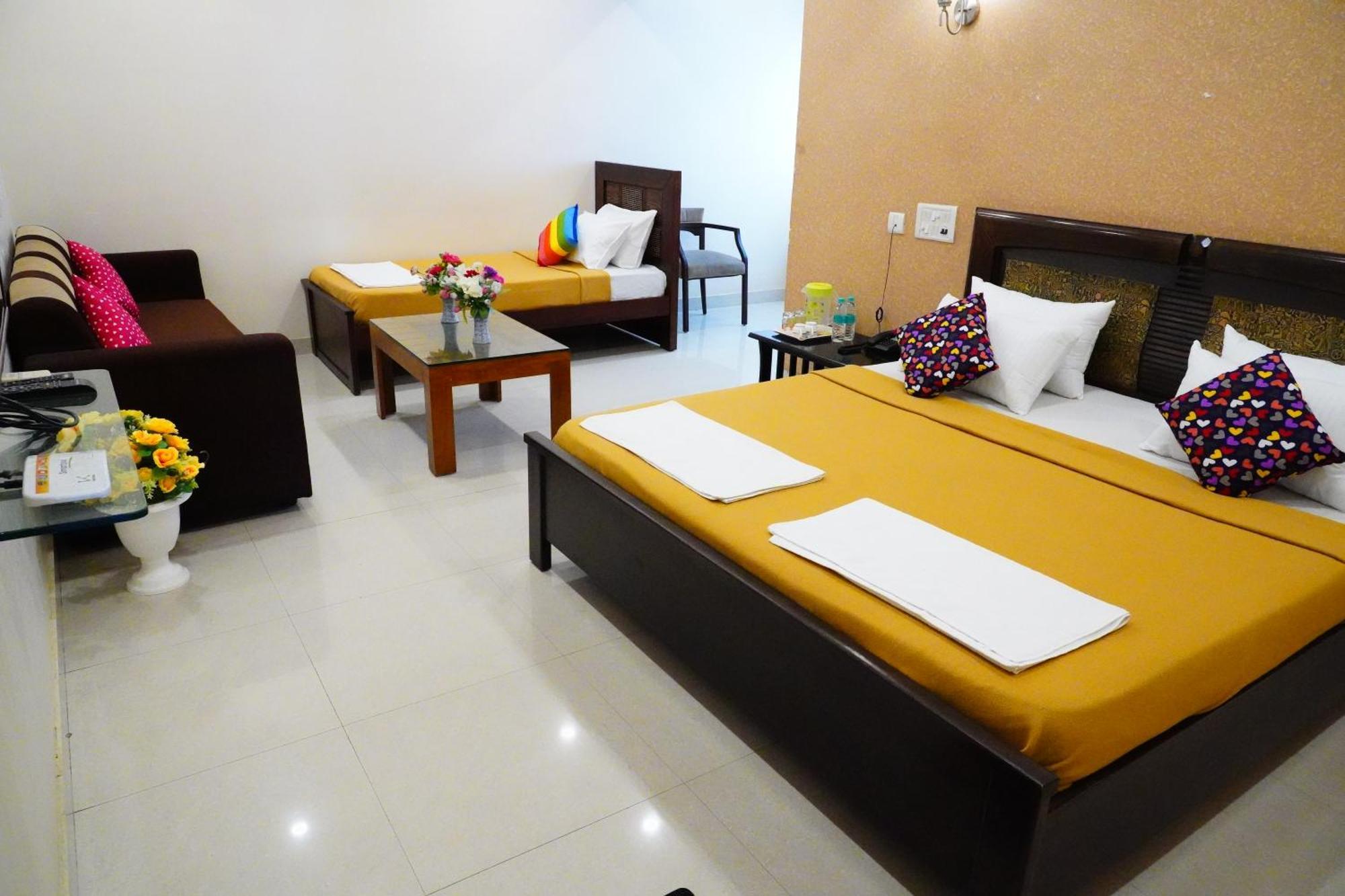 Vinayagam Residency Hotel Arcot Екстериор снимка