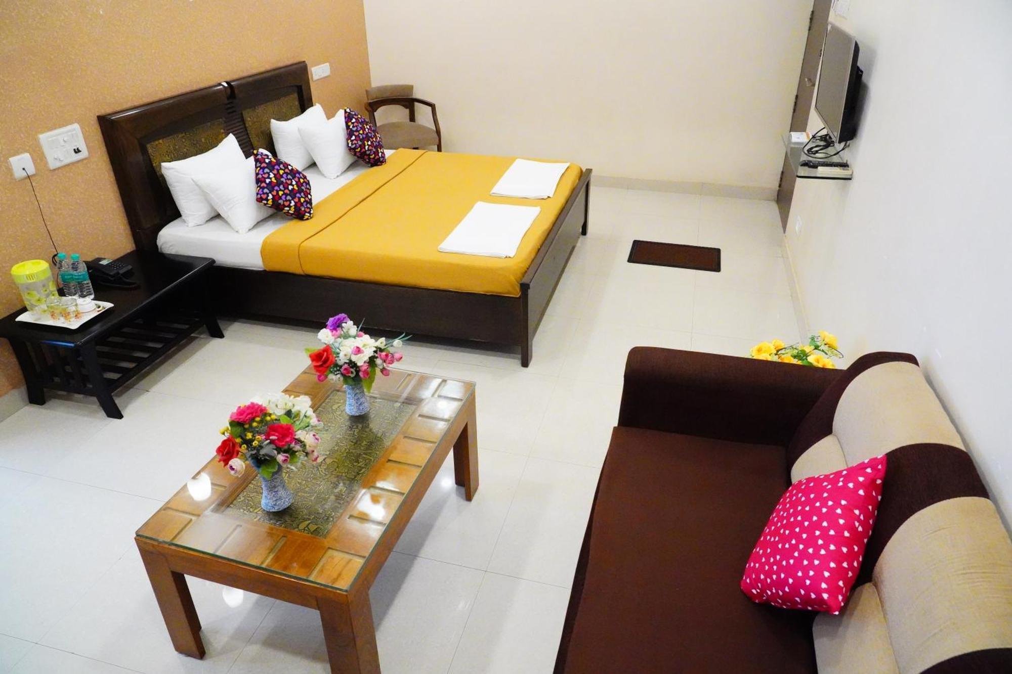Vinayagam Residency Hotel Arcot Екстериор снимка